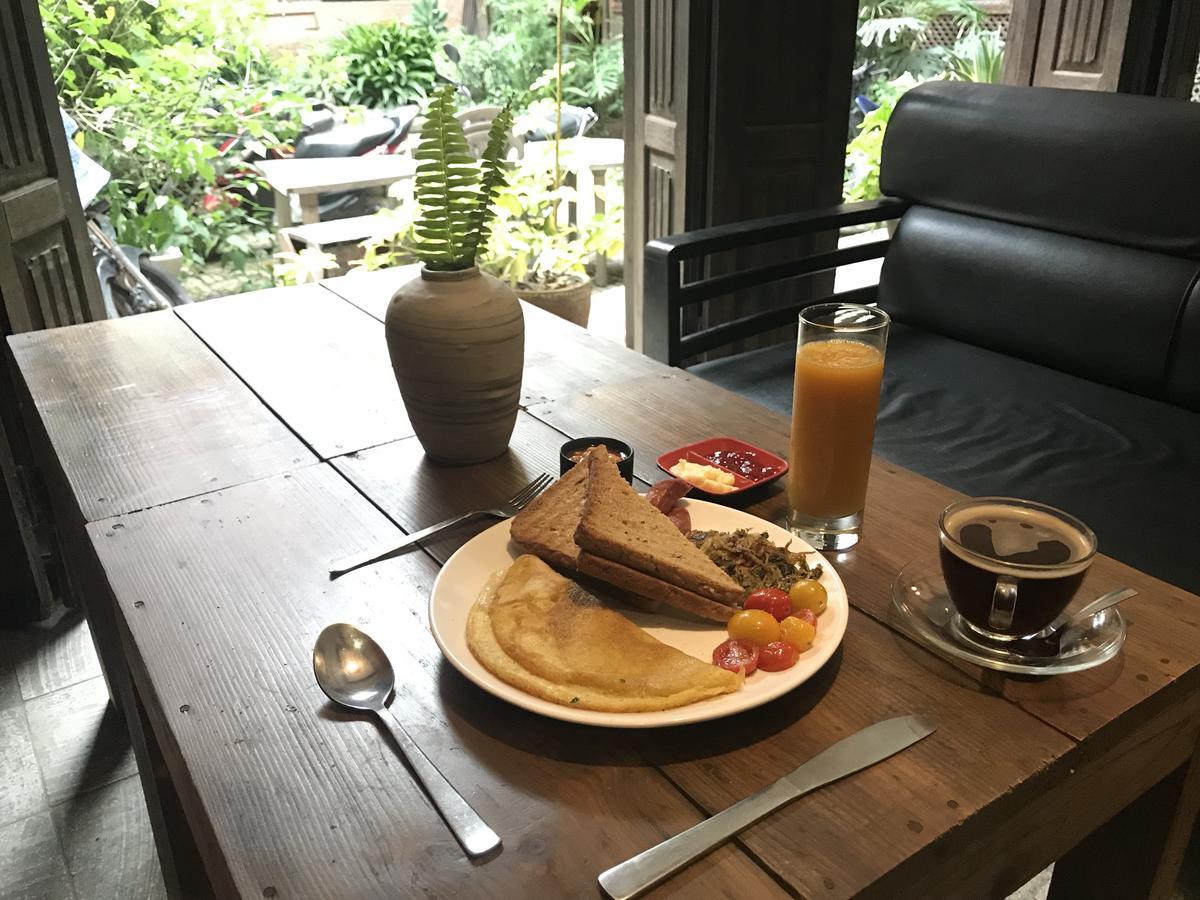 กุมารีเกสท์เฮาส์ Bed & Breakfast บักตะปูร์ ภายนอก รูปภาพ