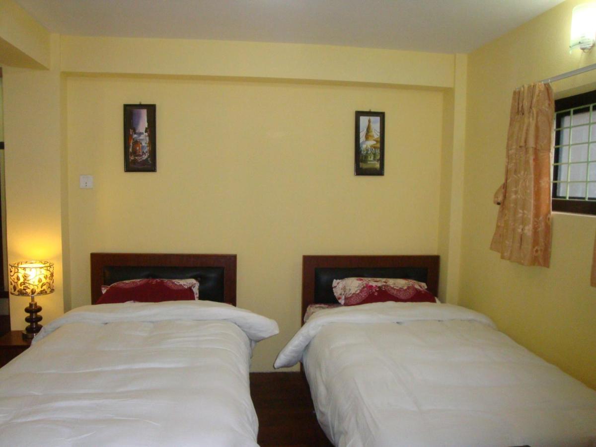 กุมารีเกสท์เฮาส์ Bed & Breakfast บักตะปูร์ ห้อง รูปภาพ